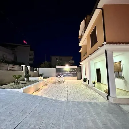 Mondi Holiday home *